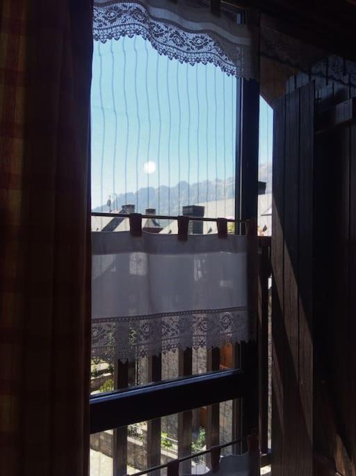Atico En Pleno Pirineo Lägenhet El Pueyo de Jaca Exteriör bild